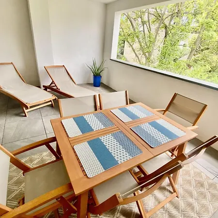 Renovated Duplex With A Quiet Terrace * Монпелье