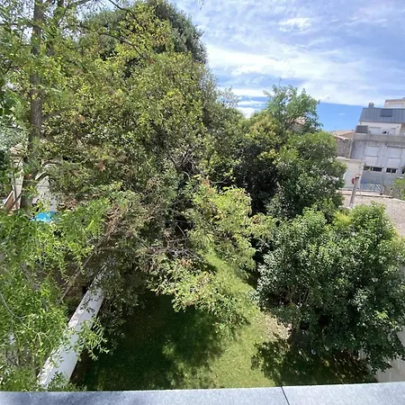 Renovated Duplex With A Quiet Terrace *